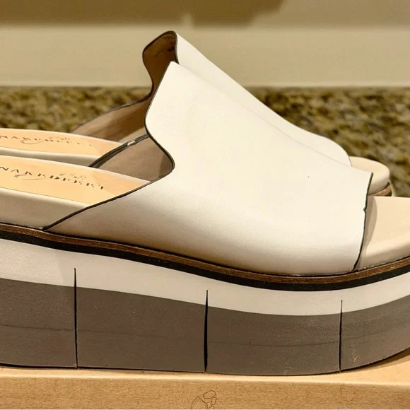 Naked Feet Women's Cream and Gray Platform Slides - Picture 5 of 9